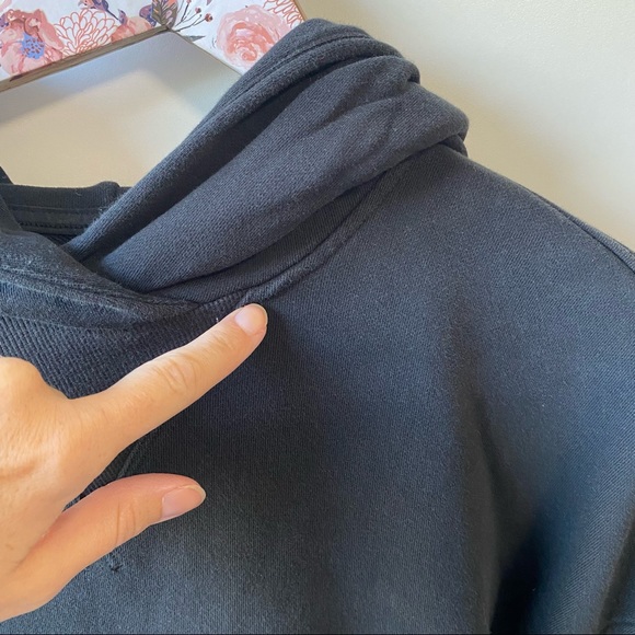 LULULEMON Warm Down Hoodie! Black Size 8 - Picture 4 of 9